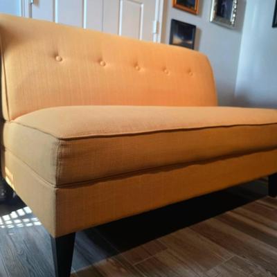Modern loveseat sofa