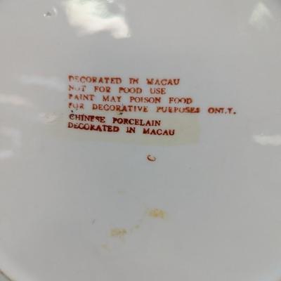 Sale Photo Thumbnail #832: Antique Macau Porcelain Japanese Plate