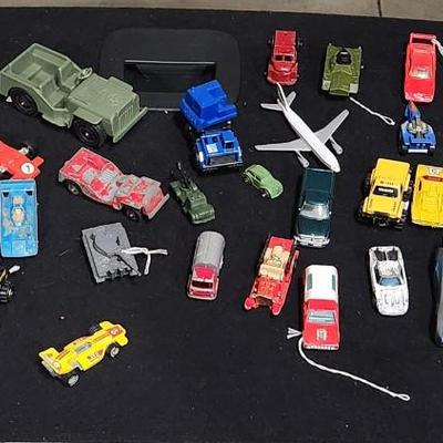 Sale Photo Thumbnail #311: Huge Toy Car lot w/ Tonka Hot Wheels & many more

Will receive all items pictured as is