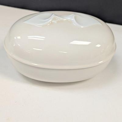 Sale Photo Thumbnail #891: Hutschenreuther Fleuron Chloe’ Paris Rotonde Oval Bowls With Lids