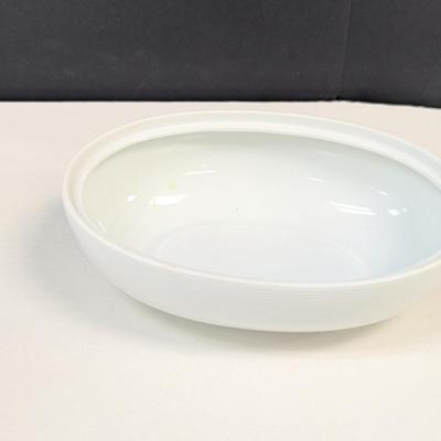 Sale Photo Thumbnail #893: Hutschenreuther Fleuron Chloe’ Paris Rotonde Oval Bowls With Lids