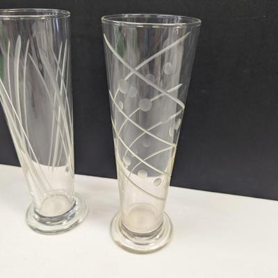 Sale Photo Thumbnail #1047: Vintage Set Of 4 Pilsner Footed Etched Glasses