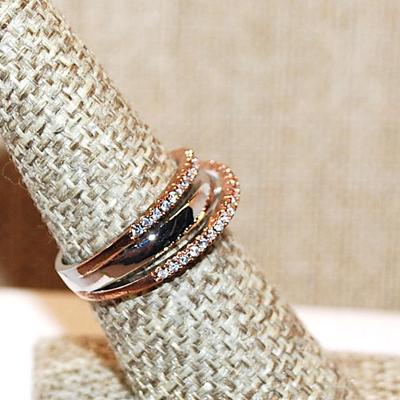 Size7½ Marked .925 Double Rows ROSE GOLD Ring & Stone Accents with Criss-Cross Silver Tone Band (4.2g)