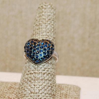 Size 7 ½ Marked .925 "Puffy" HEART Shaped Ring Embedded with Full Layer of Deep Blue Accent Stones on a Silver Band (6.4g)