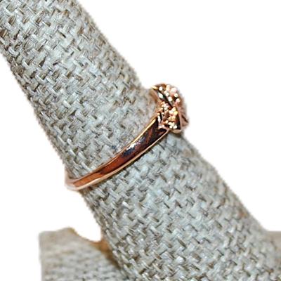 Size 7 "Rose on a Stem" Ring on a ROSE GOLD Band (2.2g)