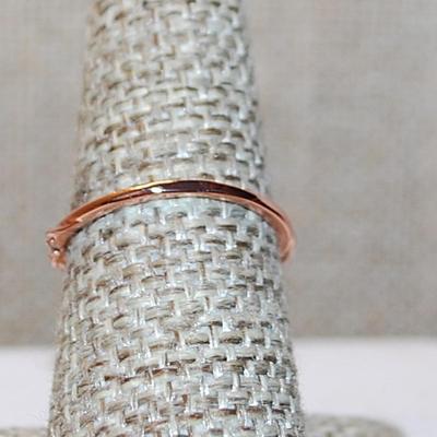 Size 7¼ Delicate Swirls Intertwined Ring with Clear Stones and ROSE GOLD Band (1.3g)