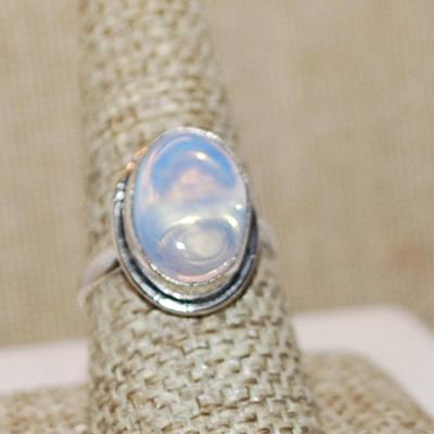 Size 9½ Marked .925 Small Translucent Light Blue OPAL Style Gemstone Ring on a Silver-Plated Band (7.0g)