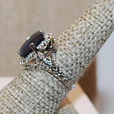 Size 8¼ Deep BLUE Rectangle Stone Ring on a "Spider Web" Nest & Surround on a Silver Tone Band (3.9g)
