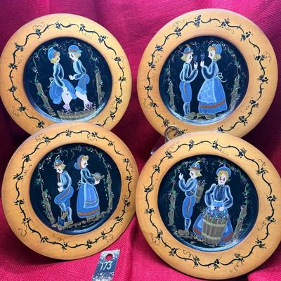 Set of 4 Folk Art Plates