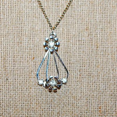 Silver Tone Wired & Jeweled Flower Petals PENDANT (1½" x ¾") on a Silver Tone Necklace Chain 22" L