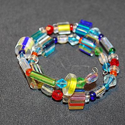 Tight Wire Acrylic Multicolor Bead Bracelet 2" Circumference