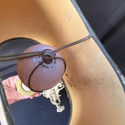 Lot 67 Plastic 70s Country wall lamp