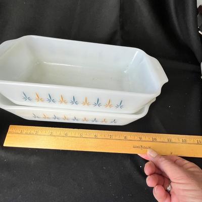 Lot 68 Fire King mugs & baking dishes