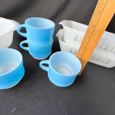 Lot 68 Fire King mugs & baking dishes