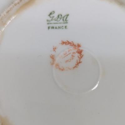 Sale Photo Thumbnail #1099: David Chapman & Sons Tea Cups & Saucers - GDA Limoges France China - K Knowles China