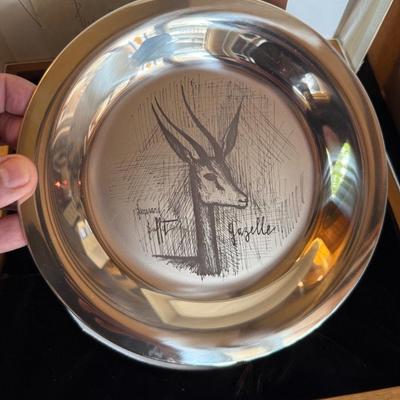 Sale Photo Thumbnail #147: “Gazelle” by Bernard Buffet - 212 grams total