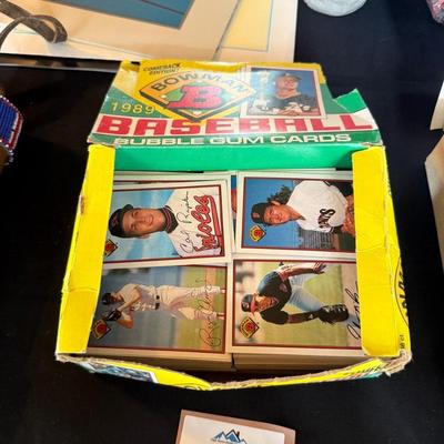 Sale Photo Thumbnail #158: Loose cards. No unopened packs.