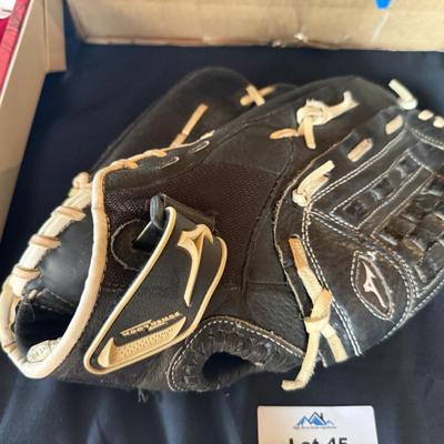 Sale Photo Thumbnail #178: Premier Pro Model