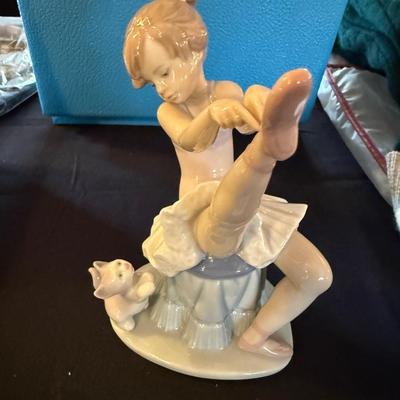 Sale Photo Thumbnail #373: 7" Tall No Box