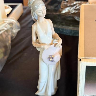 Sale Photo Thumbnail #390: 8 1/2” tall with box
