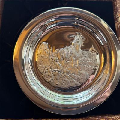 Sale Photo Thumbnail #508: Horizons West by Richard Baldwin - 418 grams total