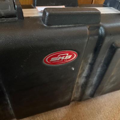 Sale Photo Thumbnail #521: Empty Cases