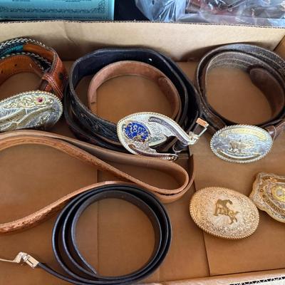 Sale Photo Thumbnail #543: Assorted Grouping