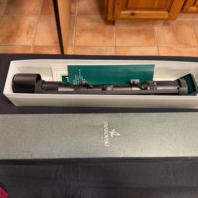 Sale Photo Thumbnail #624: Box Does not Match Model. Tagged for a diffenrt model of Swarovski scope