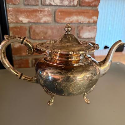Sale Photo Thumbnail #734: 1332 grams total - Sugar bowl has no lid