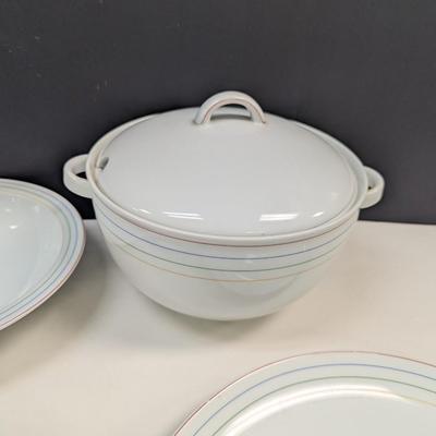 Sale Photo Thumbnail #1131: Arzberg Germany Harmony Serving Dishes