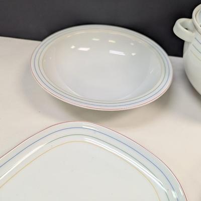 Sale Photo Thumbnail #1132: Arzberg Germany Harmony Serving Dishes