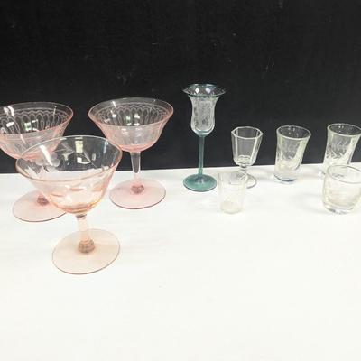 Sale Photo Thumbnail #1220: Vintage glasses