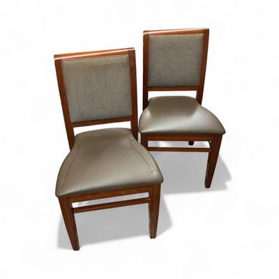 Sale Photo Thumbnail #631: Set of 4 Gar Products Side Chairs.  Vinyl Seating Surface with Cloth Back
Seat Ht 18"  Back Ht 36"  Seat width 19"