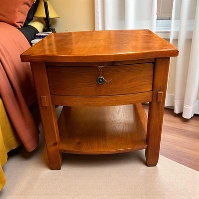 Sale Photo Thumbnail #637: Broyhill Hardwood Side Table/Nightstand with Single Drawer and Lower Shelf
22" H X 23" W X 24.5" D