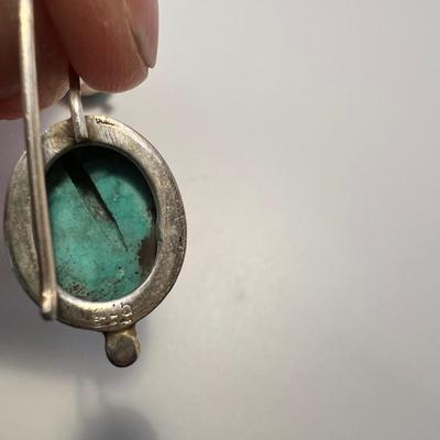 Bill & Lou Zuni Coral Cluster Plus Sterling Earrings & Malachite Pendant (ST-RG)