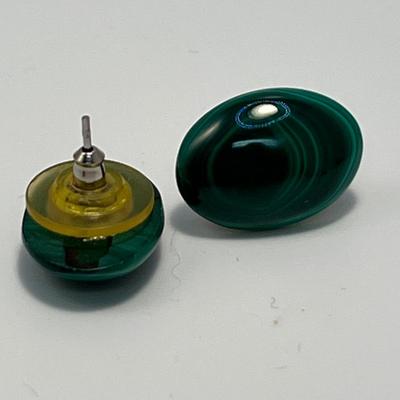 Bill & Lou Zuni Coral Cluster Plus Sterling Earrings & Malachite Pendant (ST-RG)