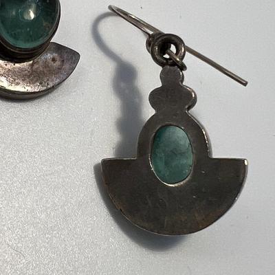 Bill & Lou Zuni Coral Cluster Plus Sterling Earrings & Malachite Pendant (ST-RG)