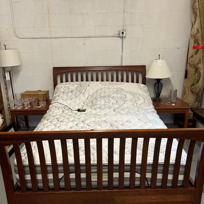 Sale Photo Thumbnail #690: Queen Size Sleigh Bed with Power Head Lift Frame.  Buyer can have the mattress.