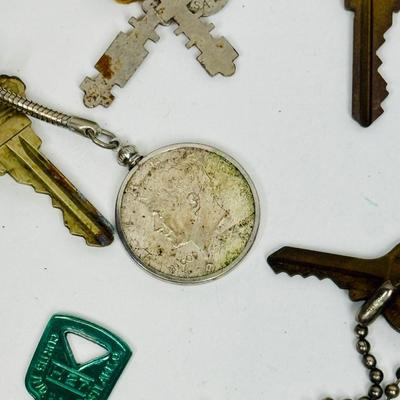 Sale Photo Thumbnail #318: Many varieties, in fair to good condition.