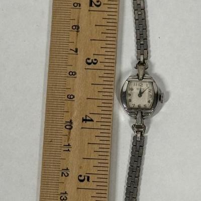 Sale Photo Thumbnail #21: Hands can be set, but watch cannot be wound.  Does not appear to be running.
