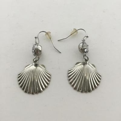Sale Photo Thumbnail #15: See attached pictures