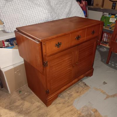 DROP LEAF SIDEBOARD/BUFFET WITH 1 LARGE DRAWER AND CABINET