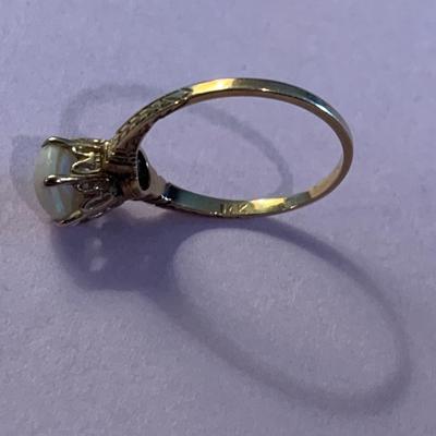 14k White Gold Ring - 1.9 grams