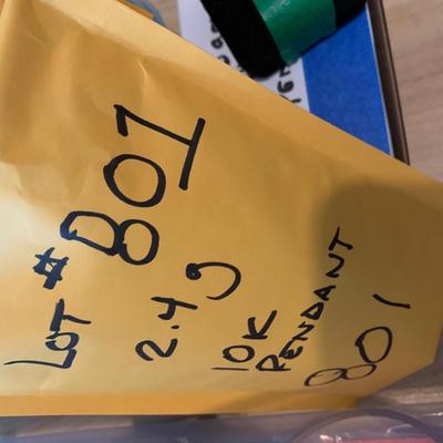 10k Yellow Gold Pendant - 2.4 grams