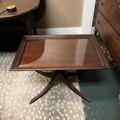 Sale Photo Thumbnail #719: Vintage Duncan Phyfe Mahogany removeable Glass Top Table.  minor scratches in the glass top
19"x28"X19"