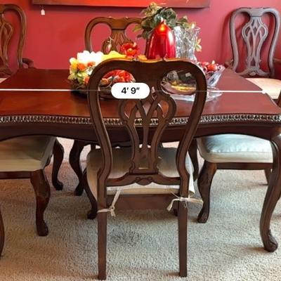 Furniture - Dining Room Table w/6 chairs