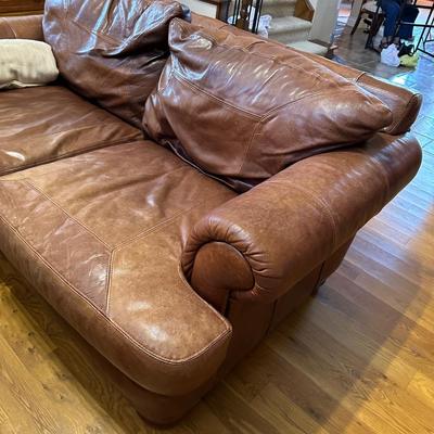 Furniture - Leather Loveseat w/throw