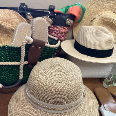 Closet - Ladies Beach clothes