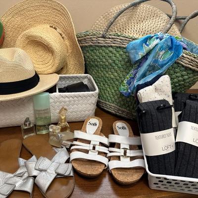 Closet - Ladies Beach clothes
