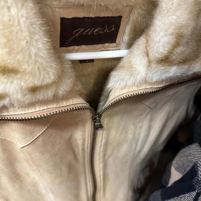 Closet - Ladies Coats and Clothing